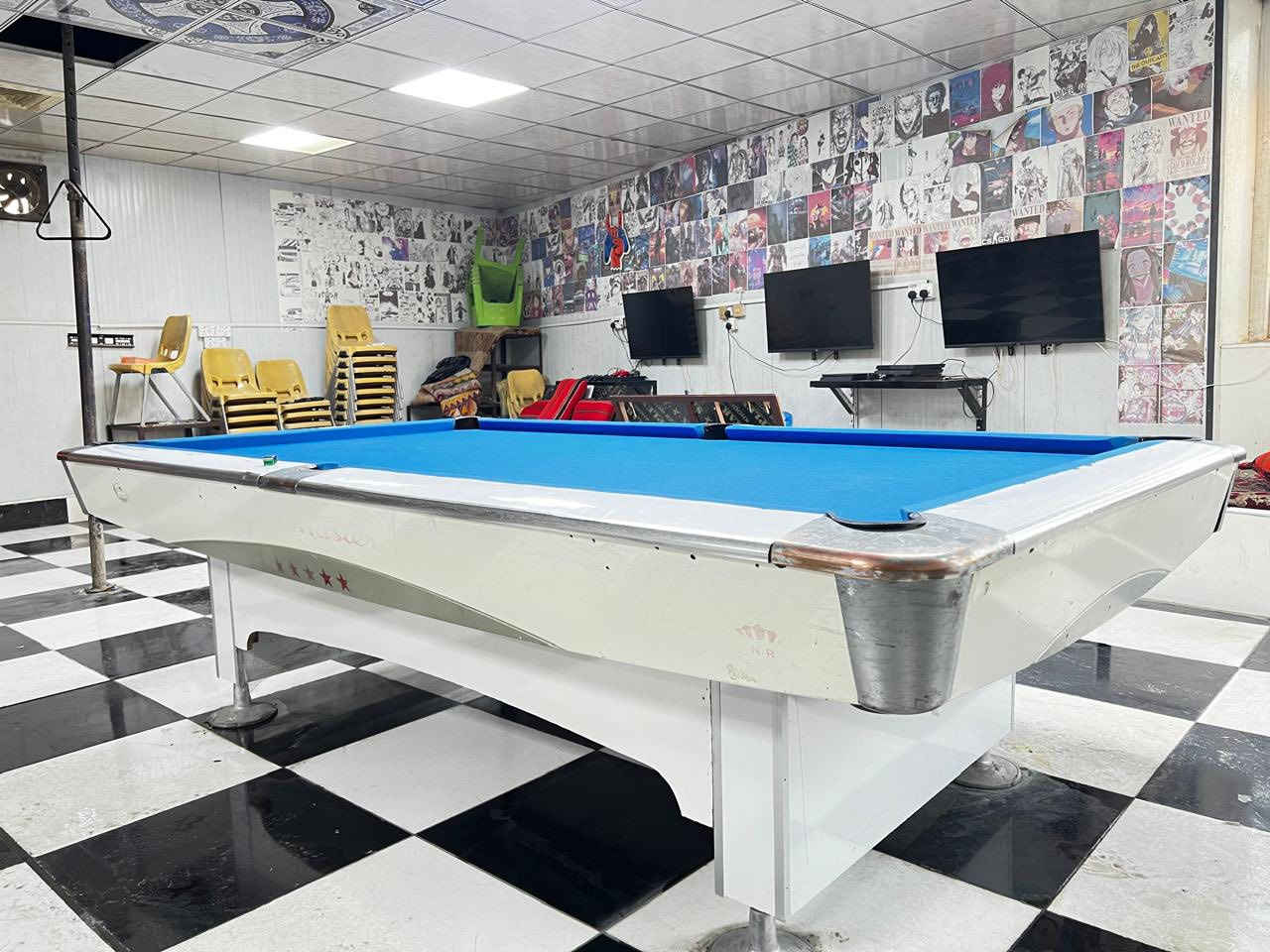 3 طاولات للبيع واحد يلن و ثنين سوبر ماستر
‭0787 326 0688‬
