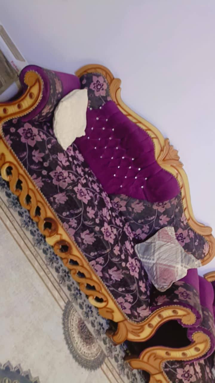 السلام عليكم
تخم نظيف  تسگام للبيع السعر 350 وبي مجال 
للتواصل. 
***********7
