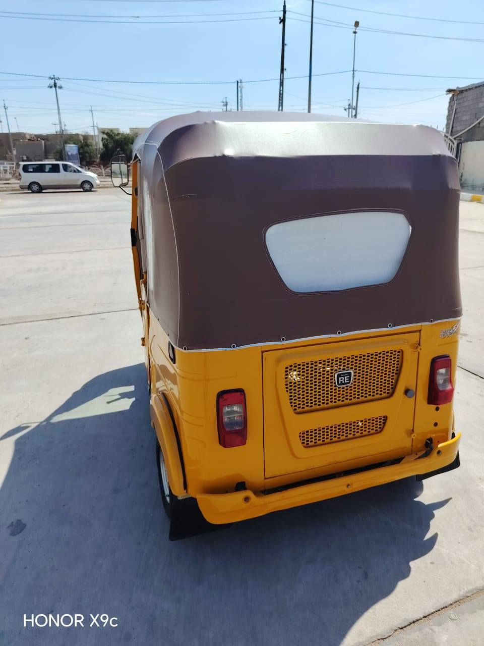 السلام عليكم تكتك موديل 2024 شهر 4 اوراق  كفاله كشر ومكينه مكاني المجر  اتصال ***********
