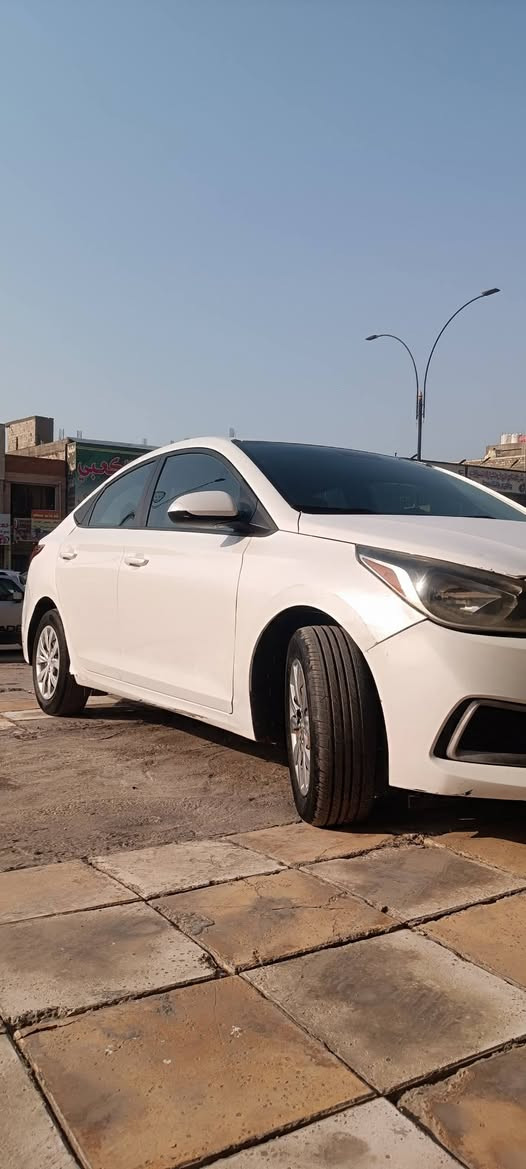 السلام عليكم 
اكسنت موديل 2022 وارد امريكي 
حادثهة جاملغات خلفية وقبق جنطة وبنيد مبدل 
الكير مكفول والمكينة بيهة خيط بخار 
السيارة رقم بابل السنوية لل29
..................
السعر 115$ ورقة وبيهة مجال حك الجية 
..................
السيارة بلحلة 
للتواصل على الرقم 
***********
