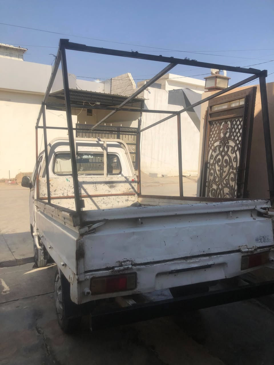 فاو للبيع 10 ورقات قفل ‏‪***********‬‏
گير مكينه شرط 

تخم تاير جديد
