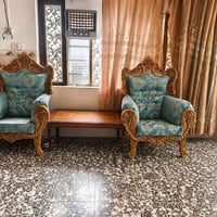 قنفات سعرهن ٢٥٠وبيهن مجال الرقم 07715845111