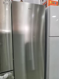 مجمدة فستل ١٨ قدم عامودي الوان  السعر ٦٥٠ الف  متوفر خدمه توصيل بس  07...