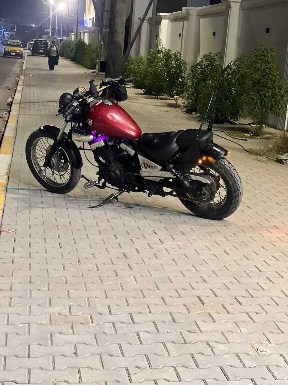 شعندك مراوس نزل
سلام عليكم هارلي ياماها فيراوكو 

موديل 2013 

محرك 250 cc 

دراجه معدله بل كامل رياضي 

يدأت رياضي طلقات اصليات 

صالنصه وجاملغ الخلفي عمل يدوي 

عليهة نشرات داخلي واشيارت رياضي اصلي 

وياهة ستيرن فراشه كروم سعره ١٥٠ 

دوس بوكس بيهة هواي شغلات وياهة بعد ماشادهن 

اسف ع أطاله دراجه سعرهة ١٢٠٠ وبيهة مجال قليل شعندك مراوس دزلي الرقم ***********
