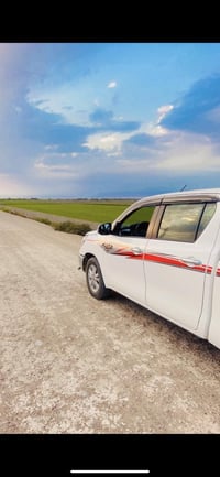 تيوتا هايلوكس 2024 رقم بصره كفاله عامه زلغ مابيها ماشيه 37 الف سعرها 3...