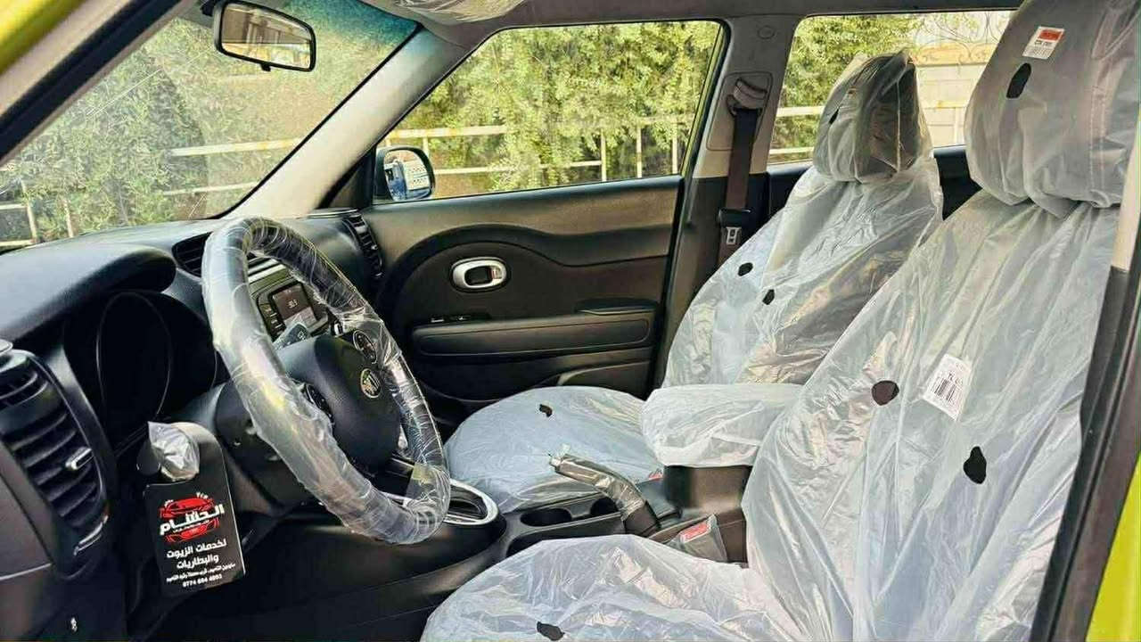 سلام عليكم 
كيا صول 2019 
مكينه1600 gdi
حادثها جاملغ خلفي الايسر وصبغ الباب الخلفي
رقم سليمانيه باسمي شرط التحويل 
السعر 114 بيها مجال السياره احلى من الصور
السونار موجود بالمنشور
***********

