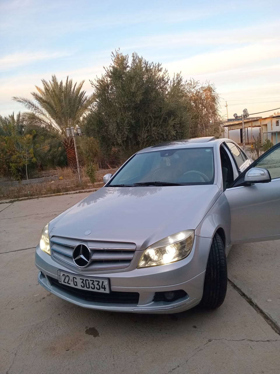 مارسيدس 2008 c300 مكينه كير 
مكفولة 
 مكفولة من الضربة فقط صبغ اثر جراد تكم القمارة والقمارة مامصبوغات داخلة كلين بدون حادث 6 سلندر كهربائيات تبريد كلها شغالة 
 رقم الدولي بانوراما سلايت تحكم اعدادت استيرن تخم تاير جديد المكان واسط قضاء بدرة رقم الهاتف *********** السعر 119
