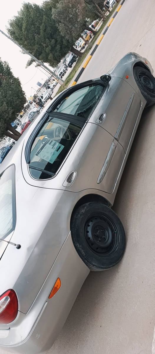 سلام عليكم بيع مستعجل نيسان مديل 2004
رقم بغداد نكليزي هزه ماساقطه  
سياره مكينه كير بلاد مكينه بيه تبخير بسيط بدون تنقيص
شاشه كامره  جاهزه السياره ومناسبه سعر 48 وبيه محال حك جيه  ترهم مراوس اوبترا افيو اتو  ***********
مكان كربلاء طويريج
