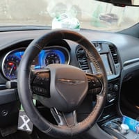 للبيع كرايسلر اوباما موديل2022 مواصفات s فول يعني فقط بدون رادار امامي...