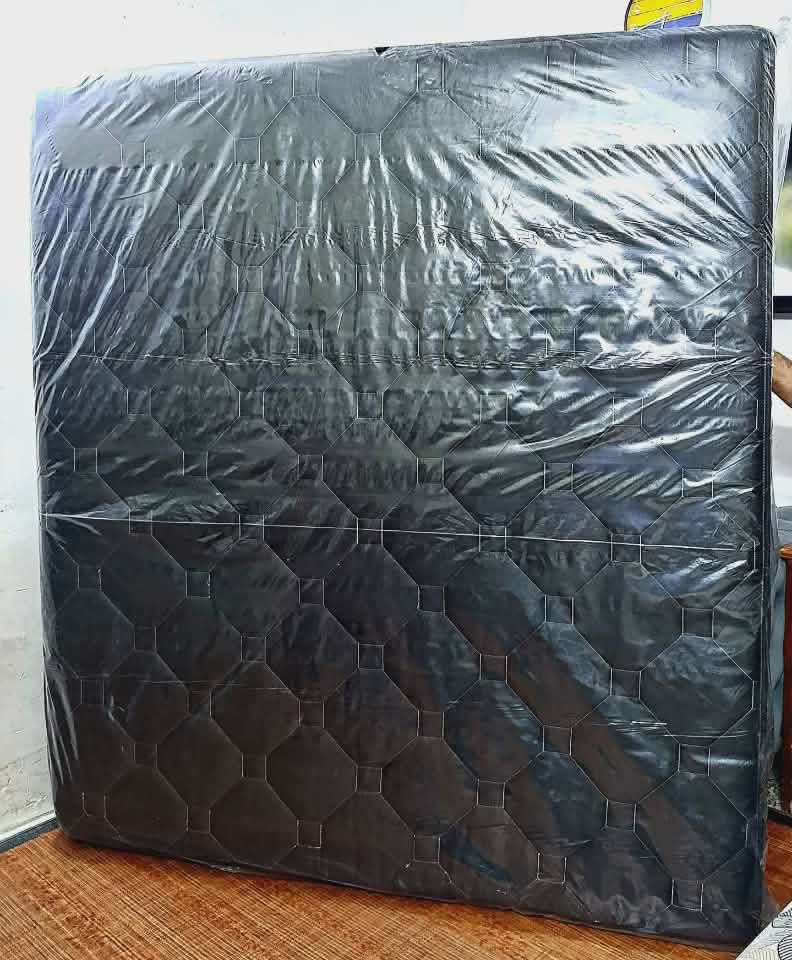 دوشك نفرين بعده بالنايلوووون طبي ضغط عالي طبقتين طبقه طبيه مغصوله لاكتس دنلوب اصلي باب اول مع ضمان 10 سنوات مفيد لالم الظهر والعمود الفقري قماشه وتر بروف اخذته ب250 للبيع بسعر مناسب الشراي يراسلني خاااااص
اكو توصيل بكروة بغداد بس
بعده بالنايلون ممفتوح ولا مستخدم جديدد


**إذا كنت صاحب هذا الإعلان وتريد حذفه لأي سبب، رجاءا أرسل رسالة إلى الدعم الفني**