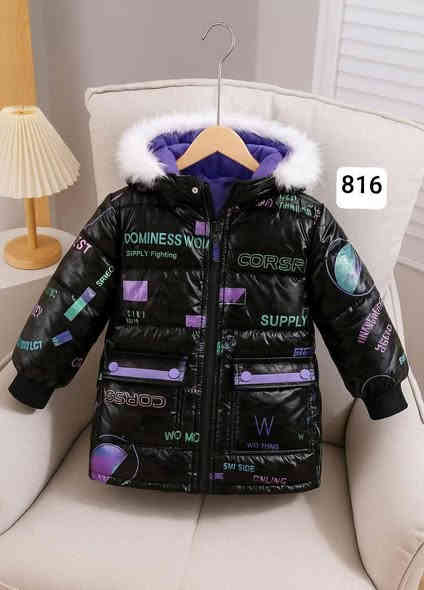 سعر الدرزن : 110 الف 
القياس : 6 الى 12 سنة 
قمصلة ثقيلة جدا
🟢للحجز ، واتساب الجملة🟢

***********
