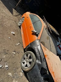 خوان سياره كوم حديد ابيعلك هل موجود مكان بغداد سعرها 12 ورقه وبيها مجا...