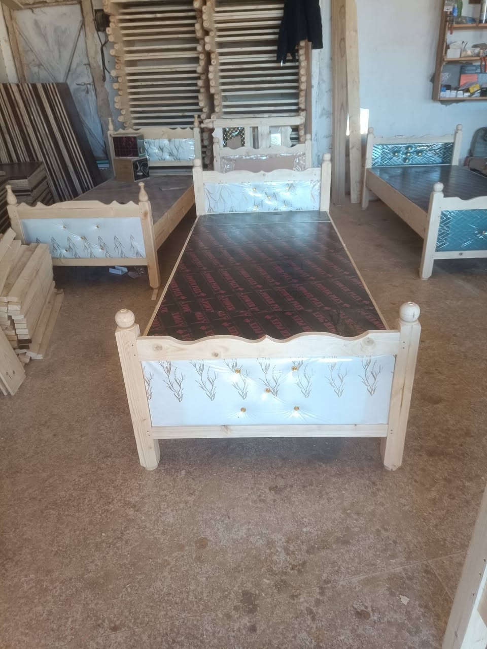 والطول ٢متر الخالص حي الجنود ***********
