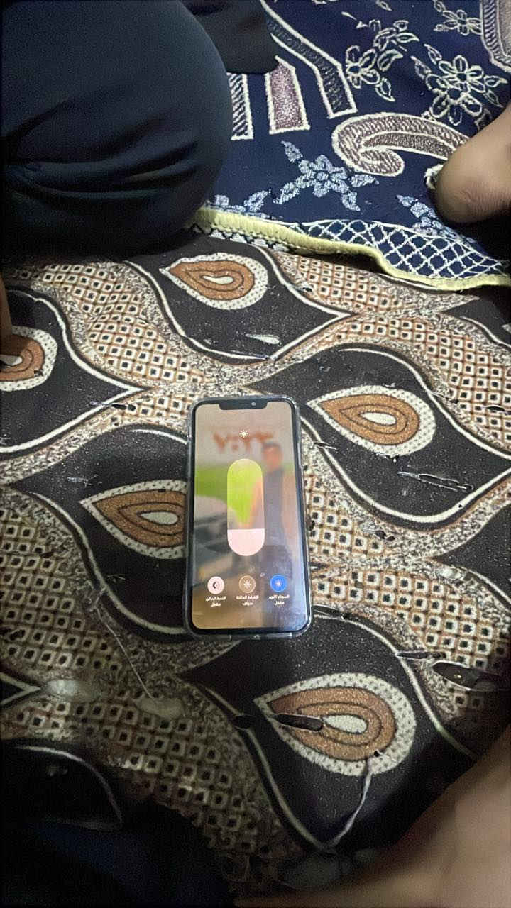 السلام عليكم ايفون١١برو ماكس الاستفسار خاص أو الاتصال ***********
