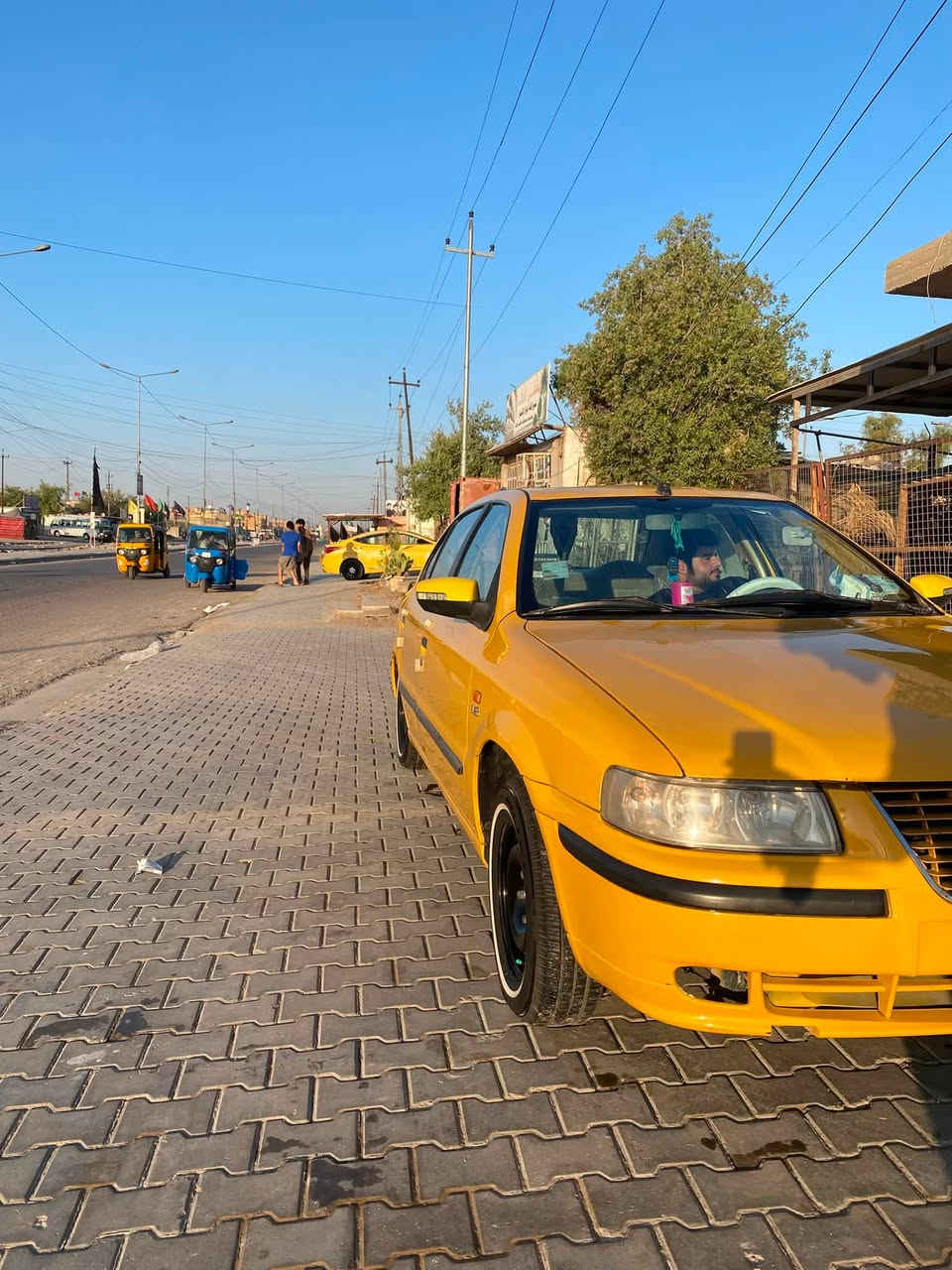 سلام عليكم سمند كرستال٢٠١٢للبيع السياره تحويل ثاني يوم مصفره من كلشي خير من الله تبريد ثلج❄️تخم تاير جديد صدر امامي خلفي جديد السياره ناعمه خير من الله السياره حلوه ما متعوبه مكان الحسينيه الراشديه *********** سعر 45 وبيها مجال للشراي
