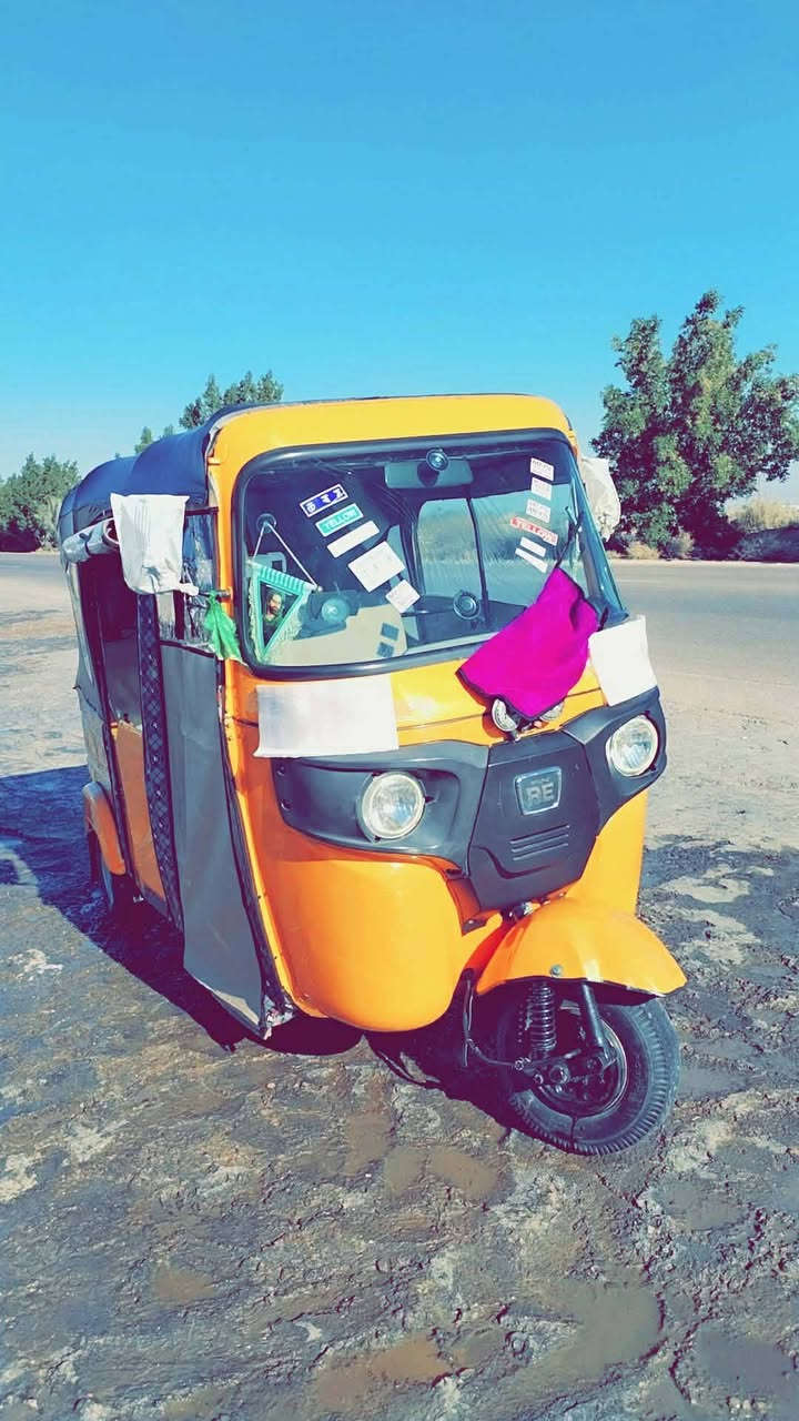 سلام عليكم تكتك للبيع موديل21كفاله عامه رقم أو سنويه ماناقصيه شي جادر دبلات لوي كله جديد مكان بابل سكنديه السعر خاص
***********
