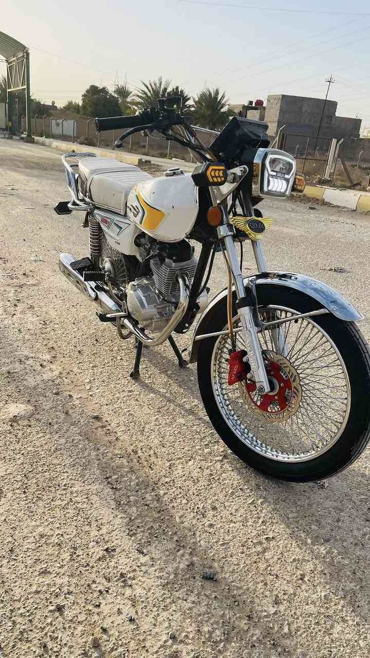 سلام عليكم دراجه للبيع ايراني مديل 2025مكفوله كفاله عامه اوراق كامله مكاني بغداد ***********
