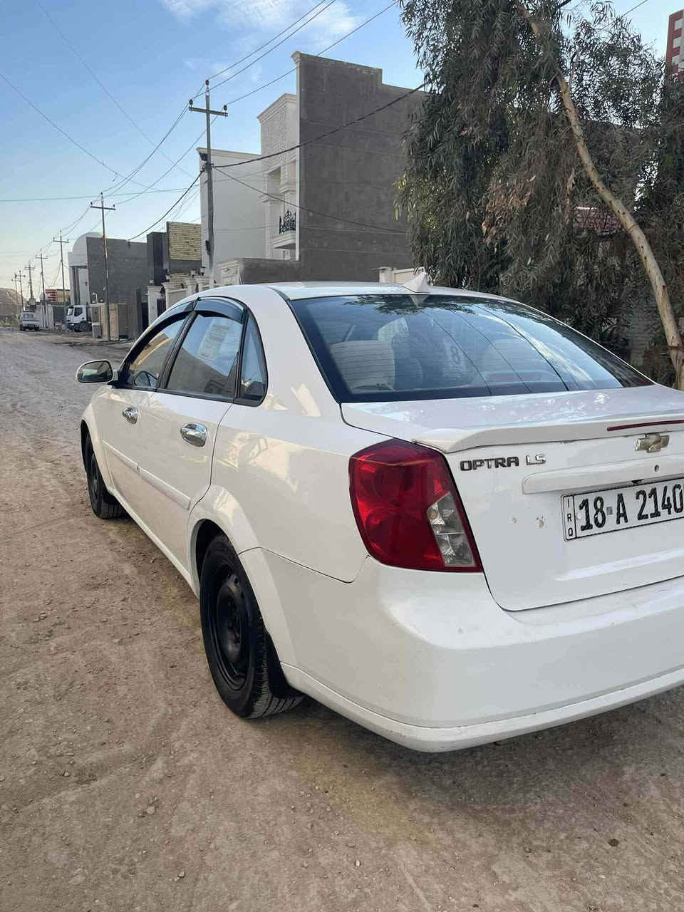 السلام عليكم اوبترا موديل 2011 خليجيه مكينه كير حداديه تخم تاير تبريد شغال رقم انكليزي بابل وسنوية جديده تحويل مباشر بيه قطعتين صبغ بدون دواخل السعر 75 هذا رقم صاحبه ‏‪***********‬‏ ما متواجد على الفيس
