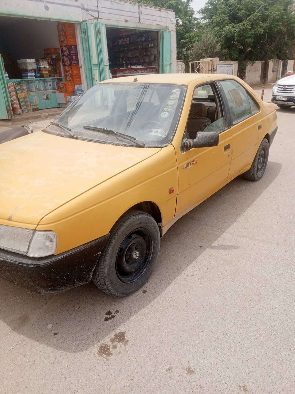 سلام عليكم للبيع بيجو موديل 2009سنويه ساقطه مكينه وكير انضاف كهربائيه شغله تحويل مباشر المكان الدوانيه سعر 10بيه مجال ***********
