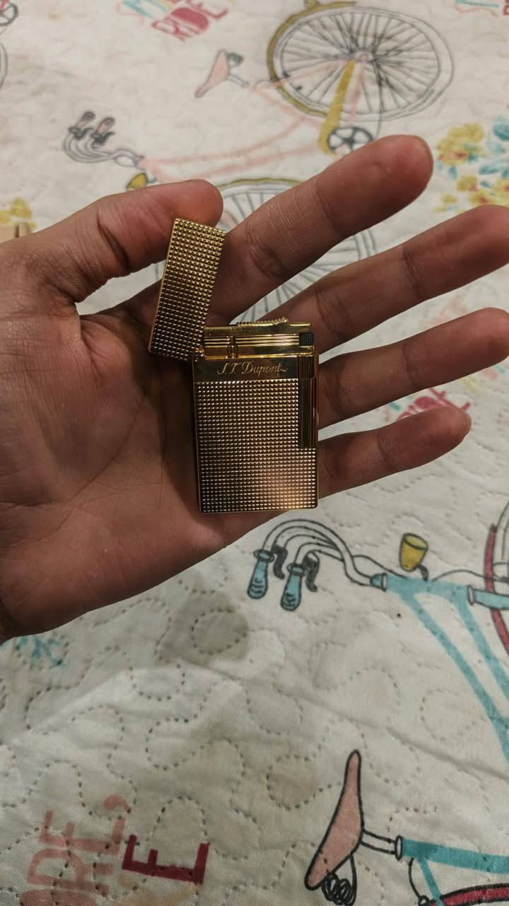 جداحة مختومة اصليه 
مزاد بلتعليقات اعلى سعر ابيع 
القطعه غاليه لحد يكسر بقيمتها ♥️
متوفر توصيل لجميع محافظات العراق 
واتساب ***********
