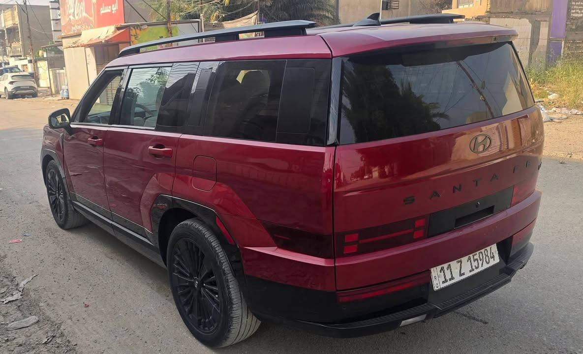 🚗🚗 2024 HYUNDAI SANTA FE – CALLIGRAPHY
⚡⚡ هايبرد | وارد أمريكي | أعلى فئة
🔧 حالة السيارة:
🚧 حادث — تبديل 3 قطع فقط
🔩 بنيد (جملغ) يسرى
🚪 باب سائق
🎈 أرباكة ستيرن + كشن طاك
✅ شرط مكفول شواصي لغود
✅ شرط راديترات تبريد + كبس أصلي غير متضرر
⚙️ المحرك:
🛠️ 1600 سي سي
🔢 4 سلندر
⚡ نظام هايبرد اقتصادي
🌟🌟 المواصفات (CALLIGRAPHY – أعلى مواصفات):
📷📷 6 كاميرات محيطية
➕📹 إضافة كامرة رؤية خلفية (Dash Cam)
🔑 تشغيل بصمة للأبواب + تشغيل السيارة
🧳 فتح الصندوق الخلفي تلقائيًا عند الاقتراب
🪑 داخلية جلد أبيض فخم
👨‍👩‍👧‍👦 7 مقاعد
❄️🔥 الكراسي الأمامية تبريد وتدفئة
🔥 الكراسي الخلفية تدفئة
🔌 إضافة USB لشحن الموبايل
⚡ كراسي أمامية وخلفية كهرباء
🌬️ تبريد ثلاث مناطق:
❄️ أمامي
❄️ وسط
❄️ خلفي
🎛️ تحكم منفصل بتبريد الخلف
📺 شاشة 12 إنج لمس أصلية
📱 Android Auto
🍎 Apple CarPlay
🚨 رادارات أمامية + خلفية + جانبية للتنبيه
🛑 حساسات أمامية مع توقف ذاتي
🔄 حساسات خلفية مع توقف ذاتي عند الرجوع
💡 LED أمامي وخلفي
🛞 ويل كب رياضي أصلي قياس 20
🌤️ فتحتين سقف (أمامية + خلفية)
📲 شحن موبايل لاسلكي عدد 2
🚘 تقديم السيارة بالريموت
🤖 قيادة ذاتية بالازدحام
🛣️ نظام تحديد المسار
💺 خزن كرسي
↩️ رجوع الكرسي عند النزول
↪️ تقديم الكرسي عند غلق الباب
🛣️ ثلاث أنظمة قيادة
🎮 كير بالستيرن
🪞 مرايا جانبية شفط
🔄 تنطوي عند الرجوع
⚙️ تحكم كهربائي كامل
✨ إضاءة ترحيب عند الاقتراب
🔓 فتح تلقائي
🔒 غلق تلقائي
➕ مواصفات أكثر… السيارة غنية عن التعريف
📊 الممشى:
🧮 9,000 كم فقط
📍 الموقع:
📌 بغداد – البنوك – شارع الكنيسة
💰 السعر:
💵 21,800$
❗ بيع فقط
❗ نقد فقط
❌ بدون مراوس
📞 للاتصال:
☎️ ***********
💬 واتساب متوفر
📸 إرسال صور الحادث للجادين فقط

