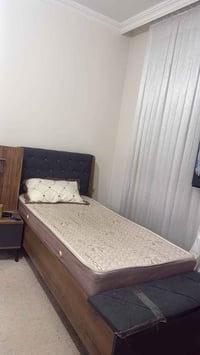 تخت عدد 2مستعمل للبيع مكان دهوك 07514604630 دهوك, العراق