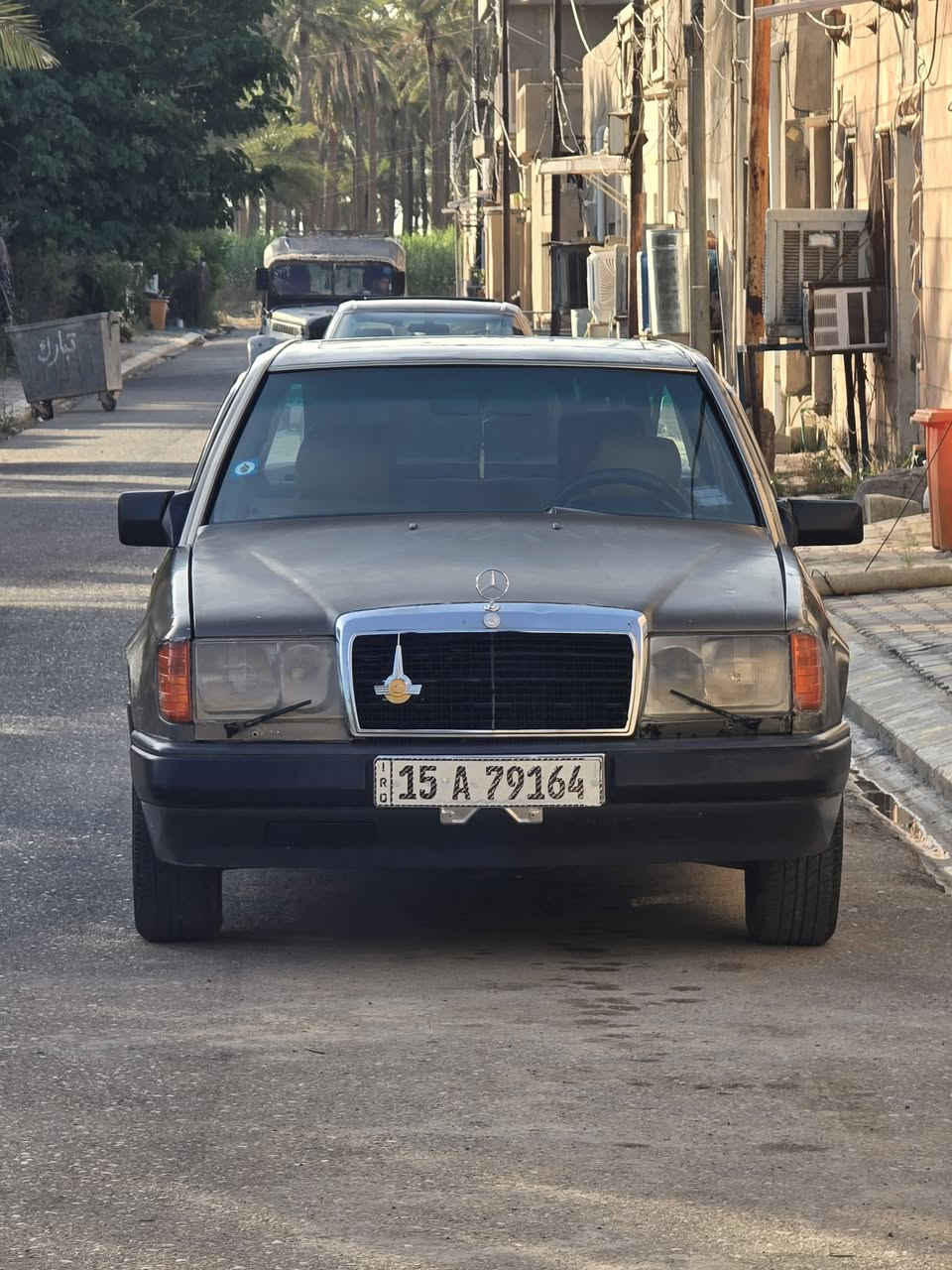 سلام عليـكم مارسيـدس دب للبيـع فقط #السعـر 38 وبيها مجال 

مارسيدس دب مديـل91 حجـم ثنيـن ونص سنويته لل31 كيـر ومحرك شرط كهـربائياته كله شغال ماعده التبريد نقص كومبريسر فقط مسجل شغال لايتات عالي ثلجي ناصي اصفر مرتبه سياره مابيه اي نقص معمره جديده ترايك وين متريد بسمي  تريد وكاله تريد تحويـل مكاني ديالى سعديـه الجبل ***********
