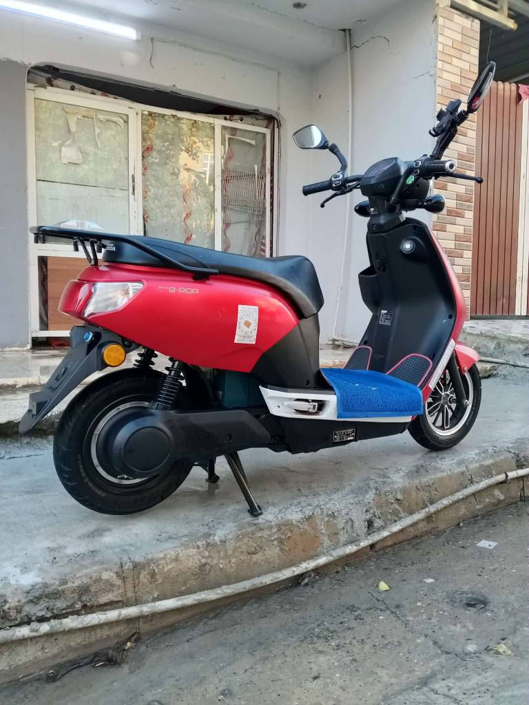 السلام عليكم ماطور للبيع هونداي فول نظافة بطاريات ستة تايرات جدد الرقم ***********
