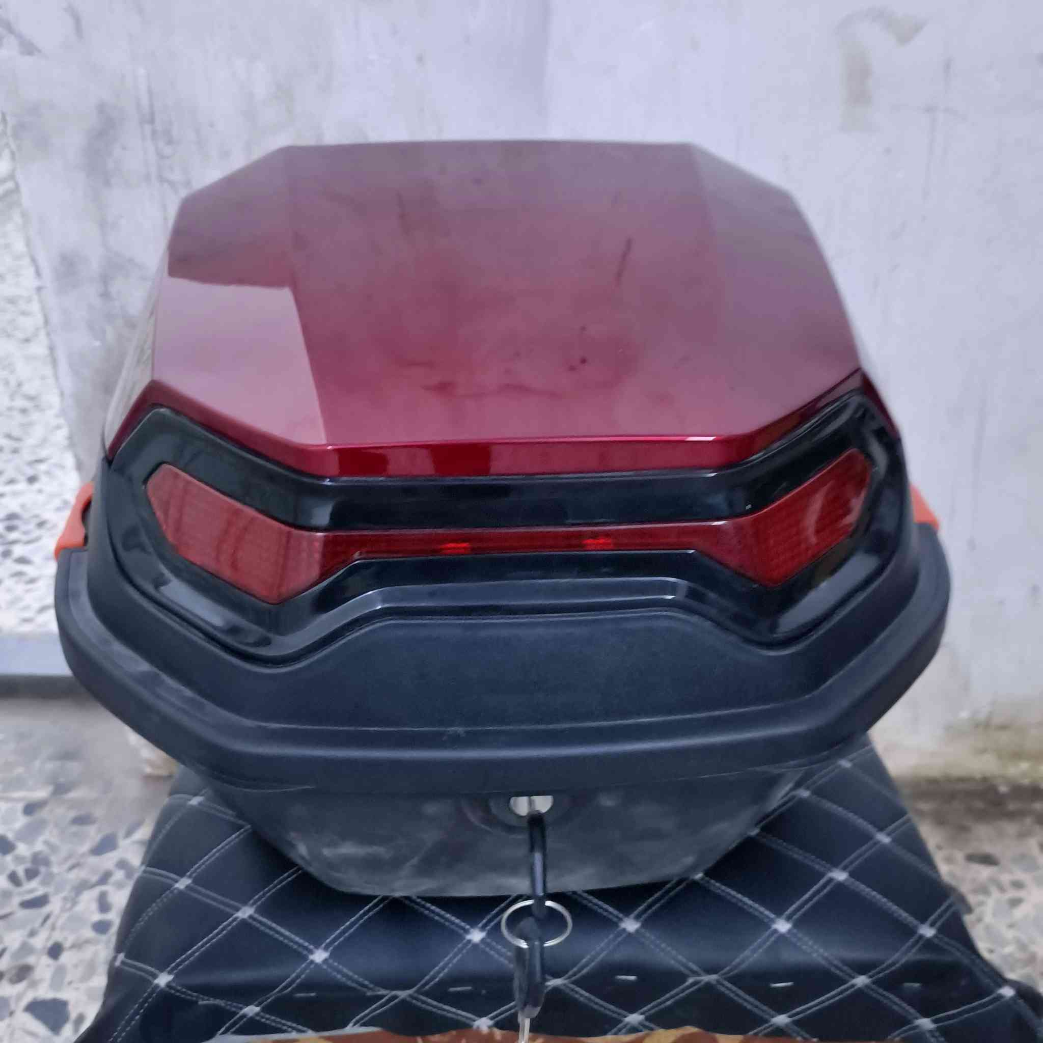 سلام عليكم شباب البيع مواطير شحن كله شغال وضع شركه شركات راقيه مواطير حديث مواطير 6بطاريات جديد ومستخدم شي قليل شرط فحص وضمان يوجد الغراض إلا مواطير شحن كلشي موجود سعار مناسبه جنط تايرات مرايات شاحنات دسكات هونات زنون عالي وناصي جاملغات خوذ غراض الماس كلشي متوفر كله جديد مكان الرمادي التاميم القادسية الأولى قرب شارع 60 لاتصال على رقم الهاتف *********** السنا الوحيدين بس الأفضل
