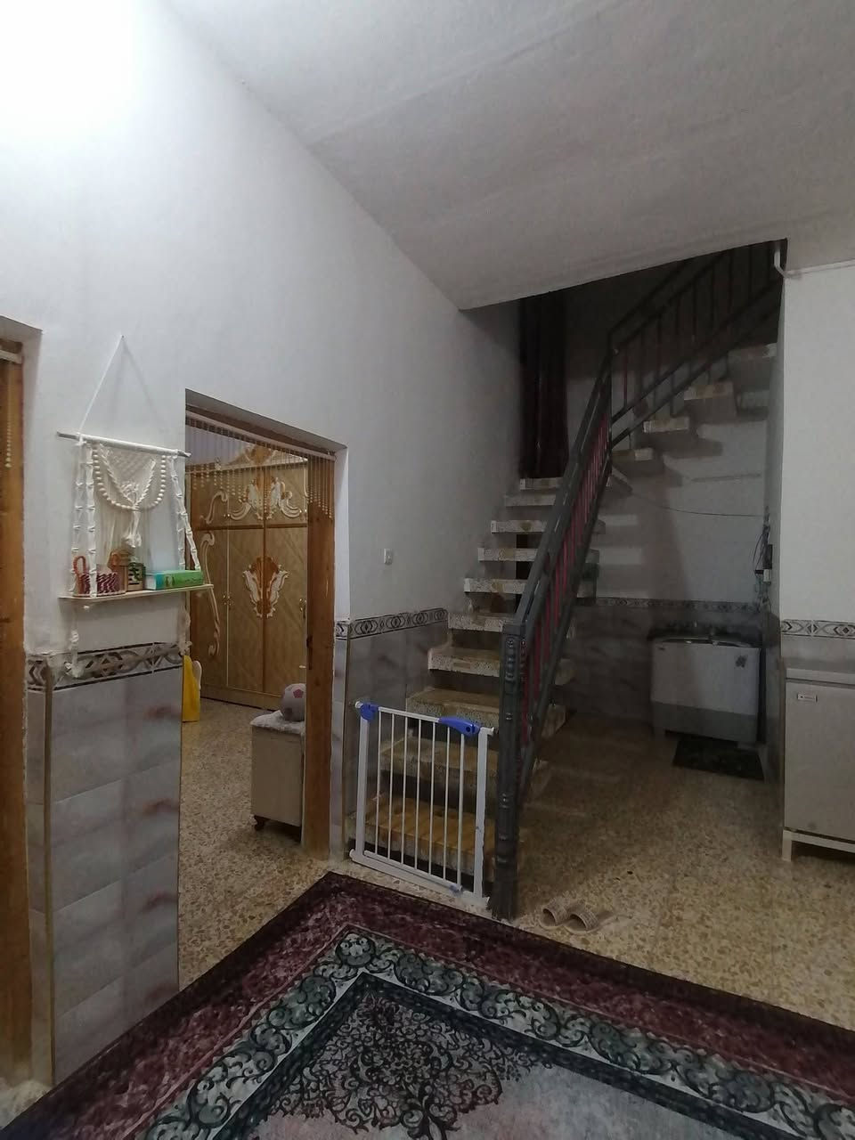 البيت للبيع طابو صرف
الكشاشية الفرع الاول 
السعر 80 وبية مجال 

للاستفسار الاتصال على الرقم 

***********
