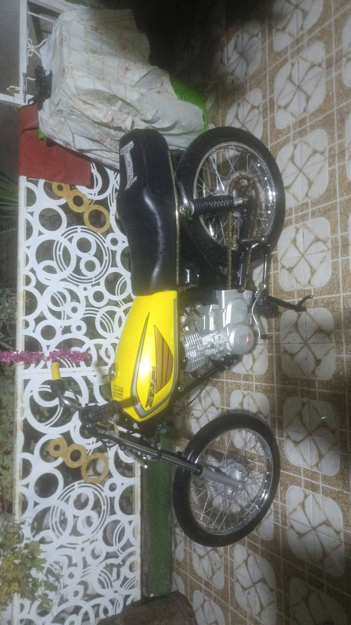 البيع نامه وراق شاصي ٢٠١٣ وتعمير كاله ٢٦ سعره ٧٢٥ وبيها مجال قليل مكاني شطره هذا رقمي ***********
