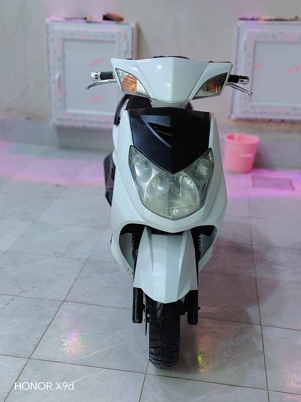 دراجه سكنس فحل ياباني دراجه كله شغال سلف نكره هندر كهربائيات كله شغاله لايت أمامي عالي ناصي بك لايت اشاير رباعي نهضه مشي خير من الله دراجه كامله مابيها نقص مفتوحة ولفات فقط السعر 450 مكاني ناصرية مركز
***********
