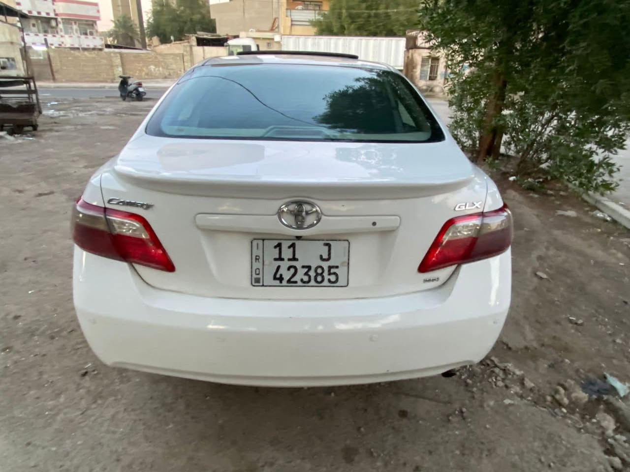 السلام عليكم سيارة كامري موديل 2008
موصفات السيارة GLX خليجه
تبريد قطعتين امامي وخلفي برده كهربائيه كشنات كهربائيه وسلايت 
وصدر امامي خلفي جديد تخم تاير جديد مكينه وكير مكفوله 
سعر السياره 130$
رقم الاتصال *********** 
وهذا السونر مالته بل صور
