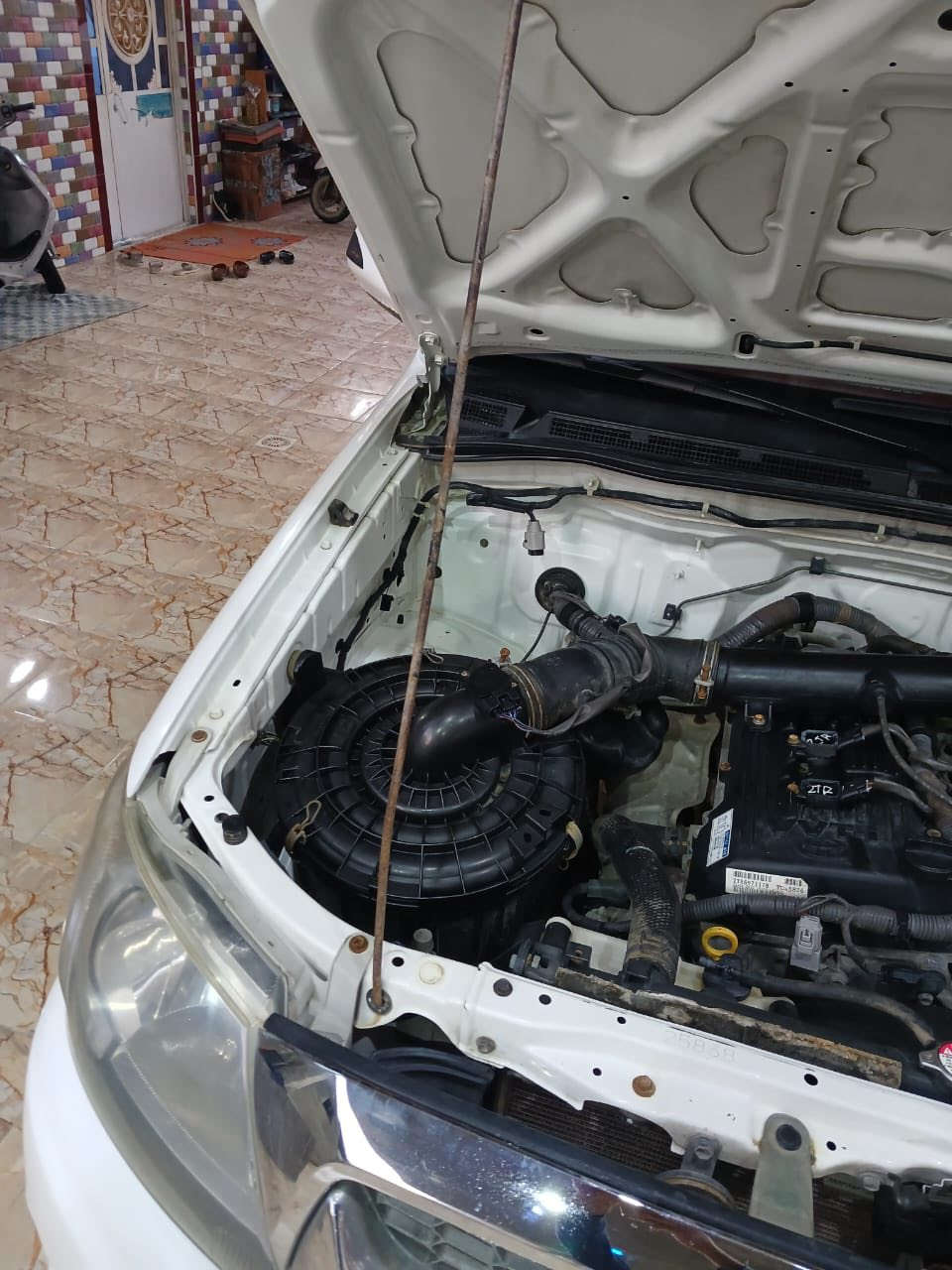 ياالله للبيع فلاونزه موديل 2011رقم ميسان تحويل ثاني يوم *********** مواصفات كير عادي مكفوله كفاله عامه ماعده الموشر بلصوره كويتي شاصي 19 قماره فابلون شركه مكينه مكفوله تخم تاير جديد حداديه 100% دوشمه ارضيه +دوشمه كشنات سياره جاهزه من الدعاميه للدعاميه 
البصره قضاء المدينه
