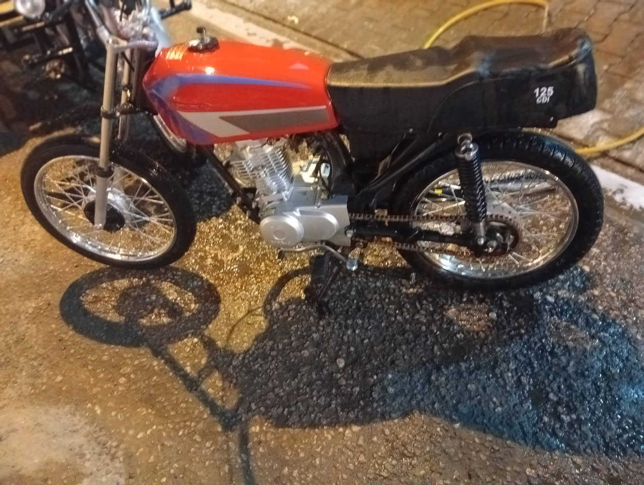 سلام عليكم دراجه اربعه كير نضيفه للبيع او مراوس ب ماكس نضيفه
شراي خاص كلك كلك


**إذا كنت صاحب هذا الإعلان وتريد حذفه لأي سبب، رجاءا أرسل رسالة إلى الدعم الفني**