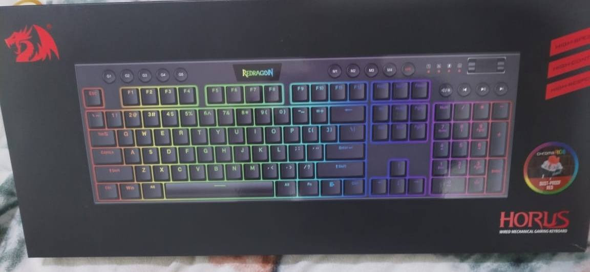 XBOX SERIES X
✔️ نظيف 100%
✔️ استعمال شخصي
✔️ ويا الكرتون الأصلي
✔️ يد أصلية
🎮 يد إضافية: GameSir G7 SE
✔️ استعمال قليل كلش
⚠️ بدون واير (يحتاج كيبل)
⌨️ كيبورد: Redragon Horus RGB
✔️ ميكانيكي
✔️ القطع قابلة للتبديل
✔️ كل القطع الاحتياطية موجودة
✔️ استعمال قليل كلش + كرتونه
🖱️ ماوس: iMICE X7
✔️ استعمال قليل كلش + كرتونه
✅ كل القطع بحالة ممتازة
✅ ما مفتوح ولا مصان
✅ استخدام خفيف
بالإضافة الى شاحن بطاريات وياهن بطاريتين🔋 
⚠️ ملاحظة: يد GameSir بدون كيبل
💰 السعر: 720،000 دينار وبيه مجال...

📍 الموقع: المثنى
📞 *********** للاستفسار أكثر: واتساب
