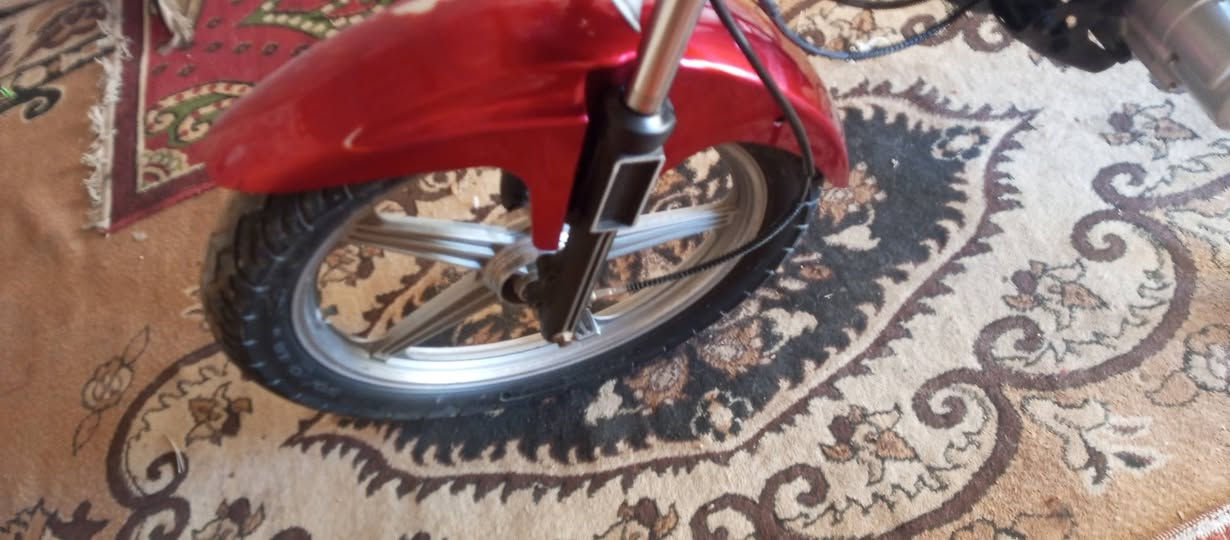 دايون للبيع 2018كلك بيها بليته ورقم شاصي مكينه مكفوله كهربايات كلها شغاله رونات هورن اشاير كلها شغله متصرف عليها ربع تايرات جوبلس ماناقصه برقي سعر 550وبي مجال  مكاني كربلاء مفرك الرجيبه رقم ***********
