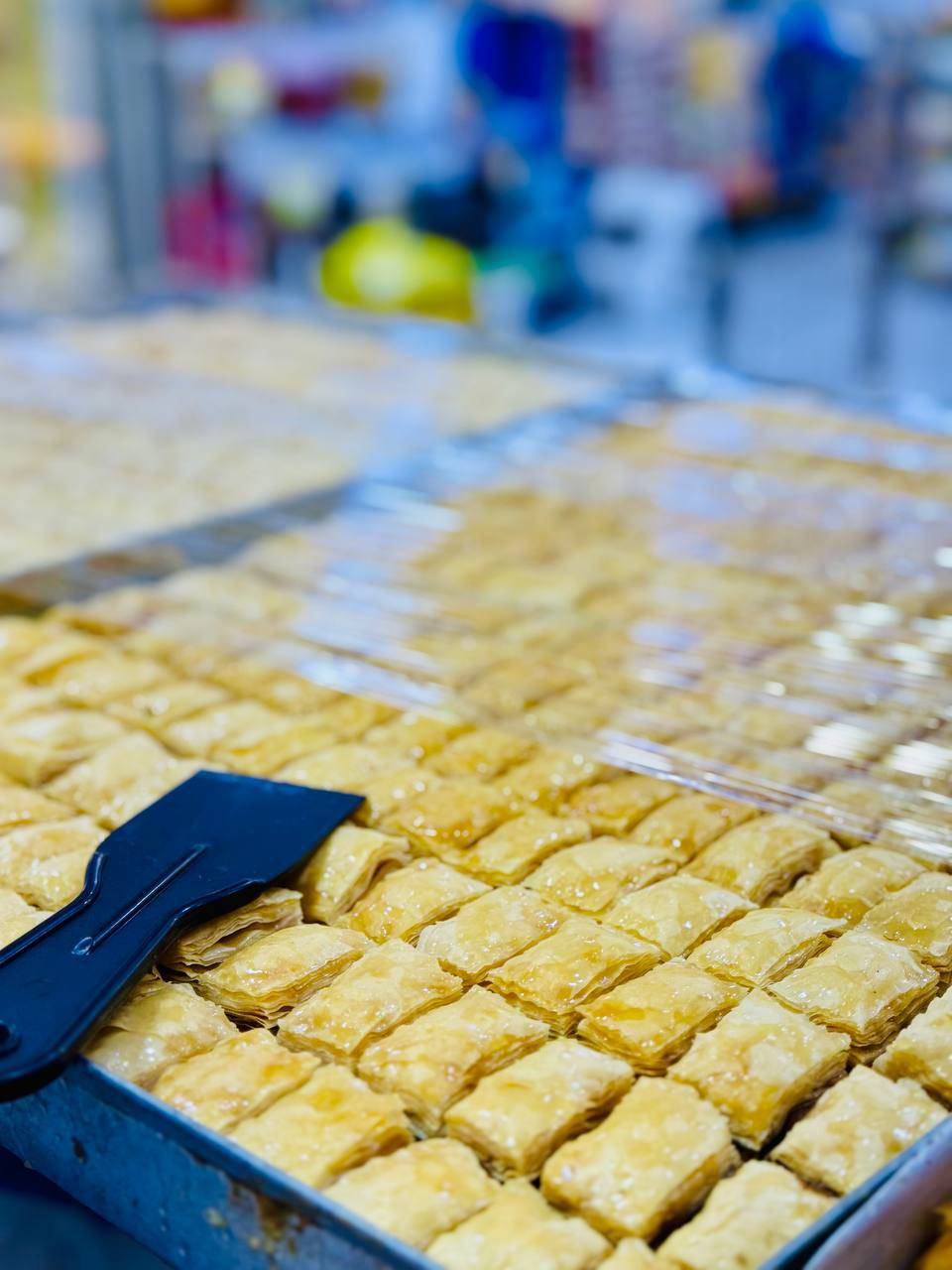 🌙✨ الملايين للتسوق العائلي ✨🌙

بمناسبة حلول شهر رمضان المبارك 🌙
يوفر لكم  

🥤 عصائر ومشروبات رمضانية
بقلاوة  ___ زلابية 
زورونا لتجدون مايسركم ويلبي طلباتكم🥰🥰
 العنوان : الموصل/ مدخل حي الملايين الأولى
 قرب جامع الحسنين

الملايين للتسوق العائلي


**إذا كنت صاحب هذا الإعلان وتريد حذفه لأي سبب، رجاءا أرسل رسالة إلى الدعم الفني**