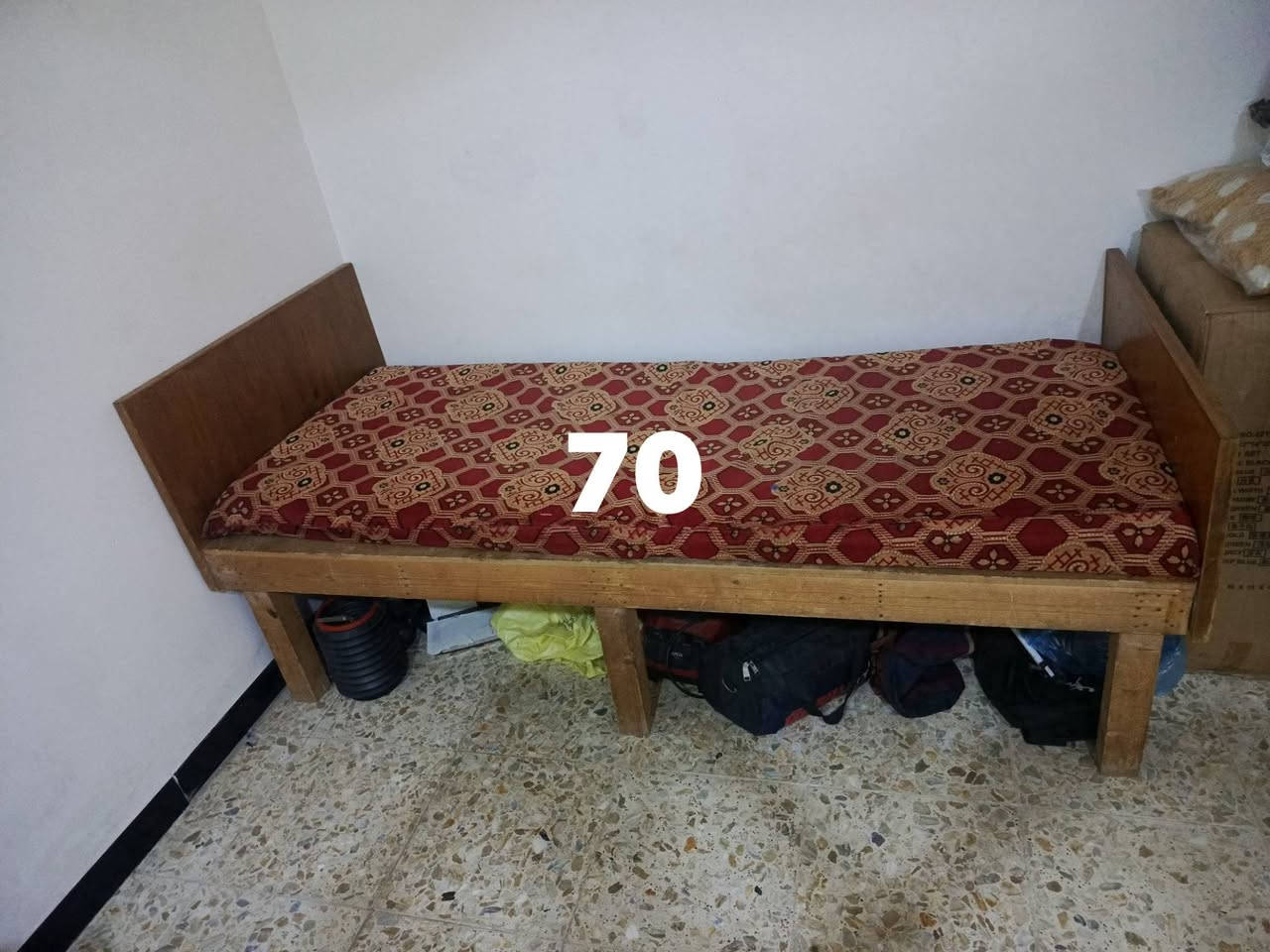غراض للبيع ع فحص كلمن سعره عليه داخل الصوره مدينه الصدر ***********
