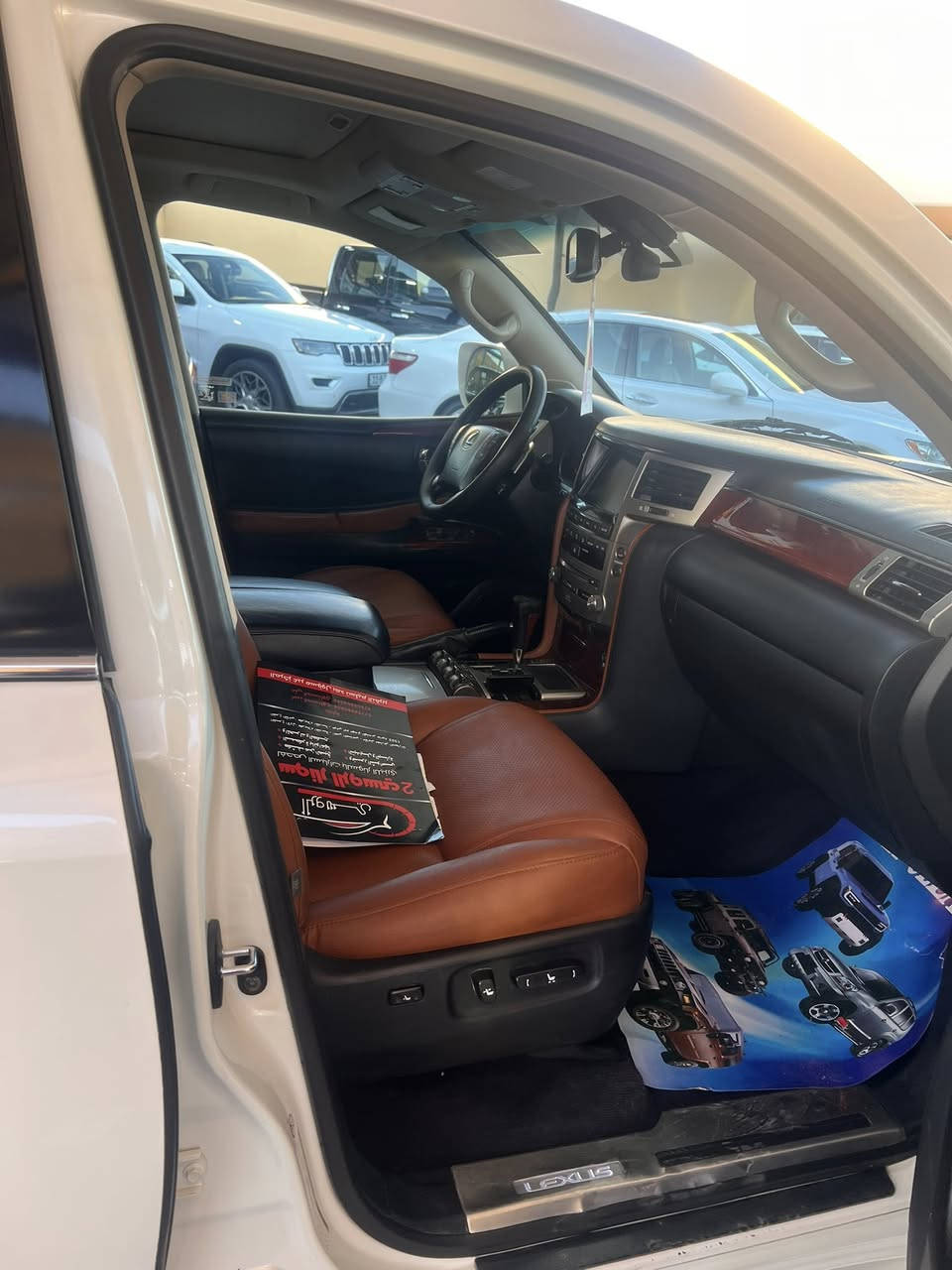 سلام عليكم 
لكزز موديل ٢٠١٣
بريم مكفولة 
رقم بغداد 
فول مواصفات
السعر(٣٧٥$)
للاستفسار ***********
