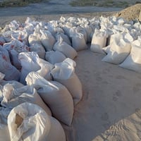 جص للبيع  مكيس وكآمل الزوج 5000 آلاف دينار العلم حي الجمعيه 0782424770...