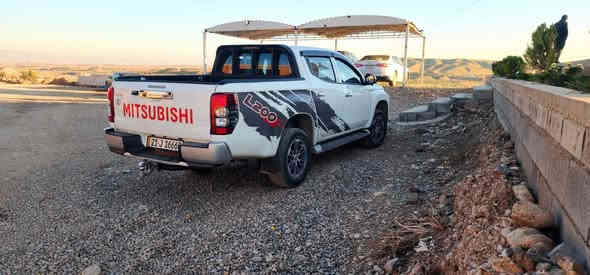 مسيبوشى قةزافى 2023 رةقم سليمانية عادي بنزين كاميرا 360 فول مواسةفات بدون صبغ بدون بارد سيارة جديد بلباكيت مكان سيارة بكلار 
***********
