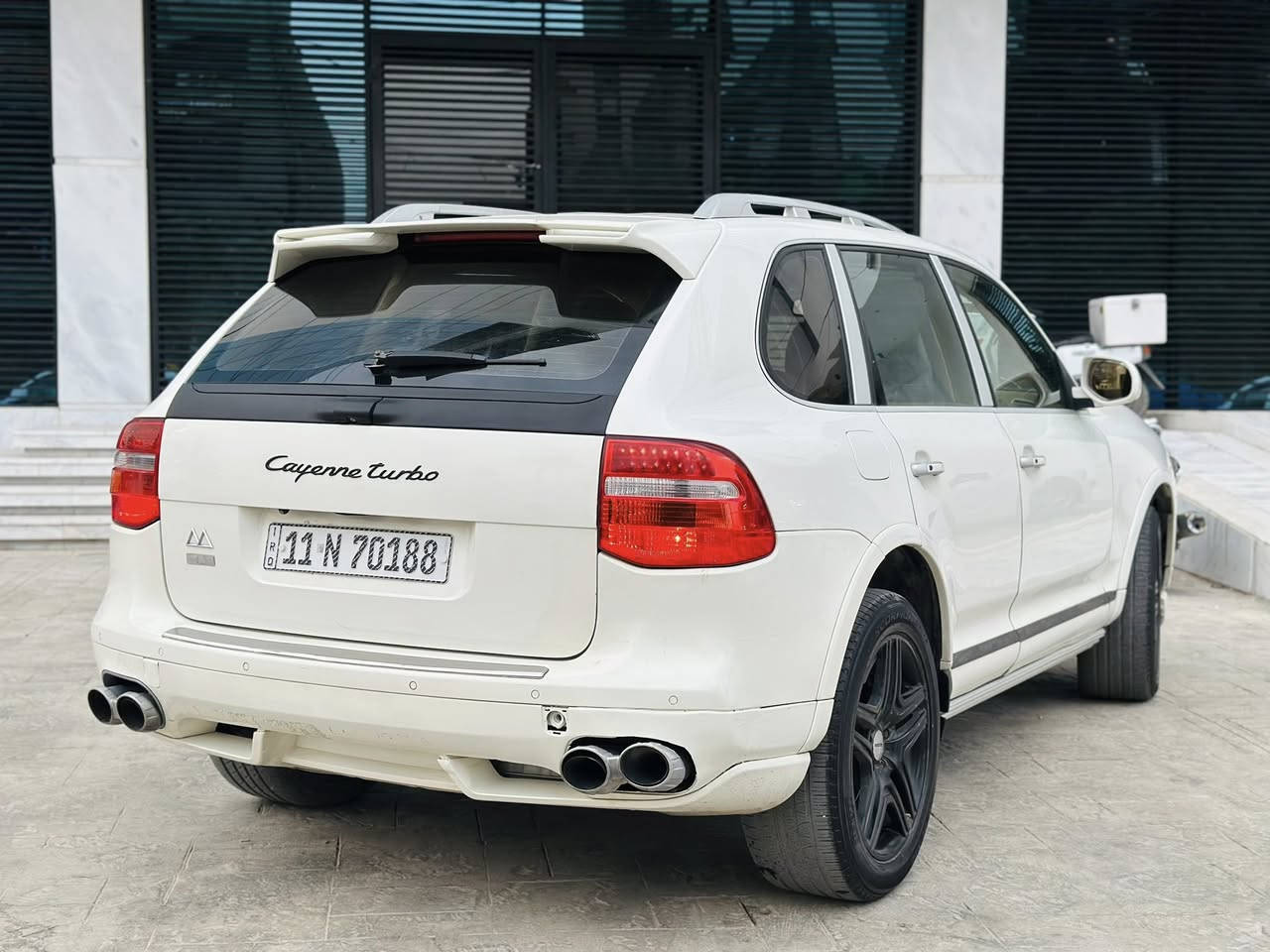 السلام عليكم للبيع او مراوس 

بورش كييان 2009 خليجيه 

PORSCHE Cayenne

ماشيه 117 الف 

رقم بغداد  دولي بأسمي تحويل مباشر 

سياره كفاله عده الباب صبغ 

محرك 8 سلندر توربو 

كير اوتو // تبيترونك

المواصفات

عداد السرعه (300) 💪

4 انضمه للقياده 

Sport/comfort/normal/

داخل عسلي + كاربون ڤايبر

بردات خلفيه بلاد

شاشه كبيره

كامره خلفيه

سلايد 

تنته كنتاره 

صندوك كهرباء

سيدي جنجر

تحكمات ستيرن

ستيرن كهرباء

سترين كاربون ڤايبر الياف حقيقي

مري قلاب وي البك

3 قطع تبريد 

كشنات جلد

كشنات كهرباء 6 حركات

اخزمه امان كهرباء

كشنات خزن ميموري

تدفئه كشنات

ويل كب 20 

بك لايت LED

لايت زينون بلاد

حساسات اماميه + حساسات خلفيه

سستم صوت Bose

مكان السياره المنصور 14 رمضان

للاستفسار

***********
