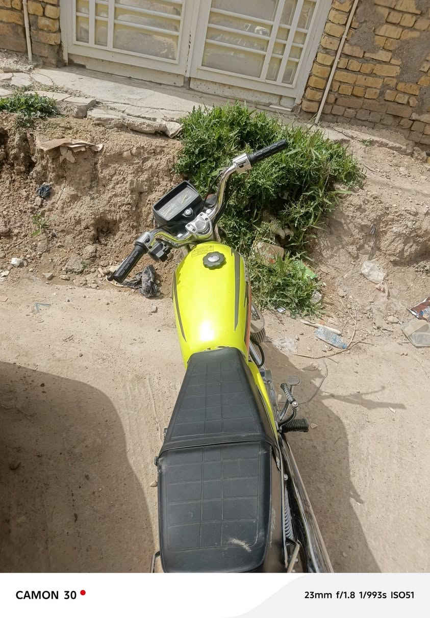 سلام عليكم نامه ليموني موديل 22اوراق اصولي 
محرك مفتوح كامله مابيه نقص السعر 675وبيه مجال 
مكان الدراجه زين القوس ‏‪***********‬‏
