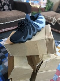 شلعه احذيه رجالي 130  قطعه  عنوان بغداد  واتساب 📞  07710500315