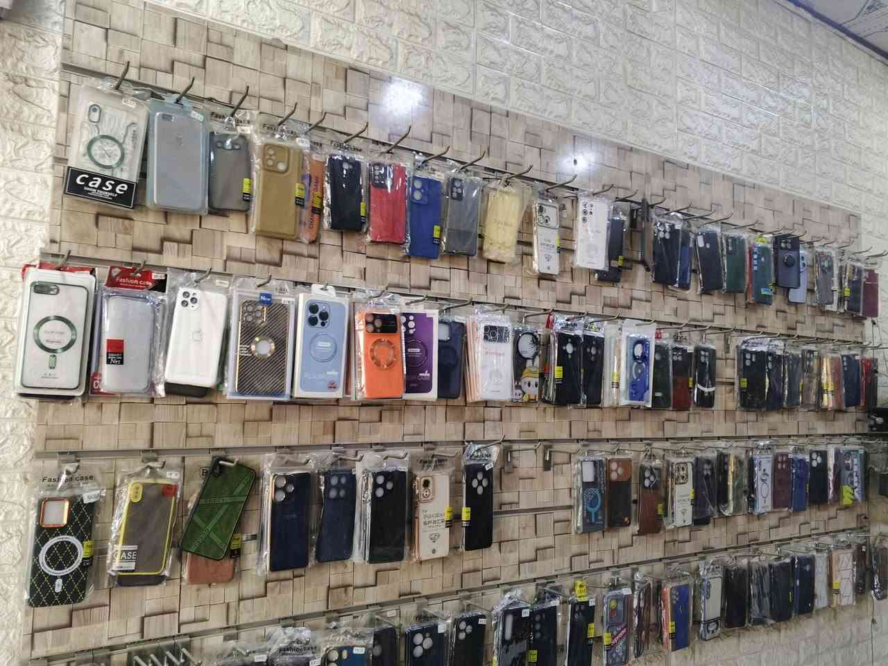 ميوزك مع رفوف للبيع.قاعده كفرات
***********
