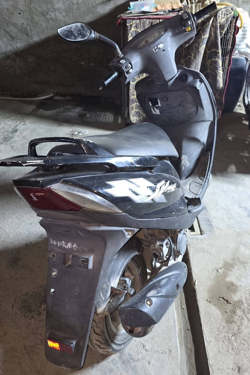 السلام عليكم دراجه ماكس للبيع السعر (250)الف


**إذا كنت صاحب هذا الإعلان وتريد حذفه لأي سبب، رجاءا أرسل رسالة إلى الدعم الفني**