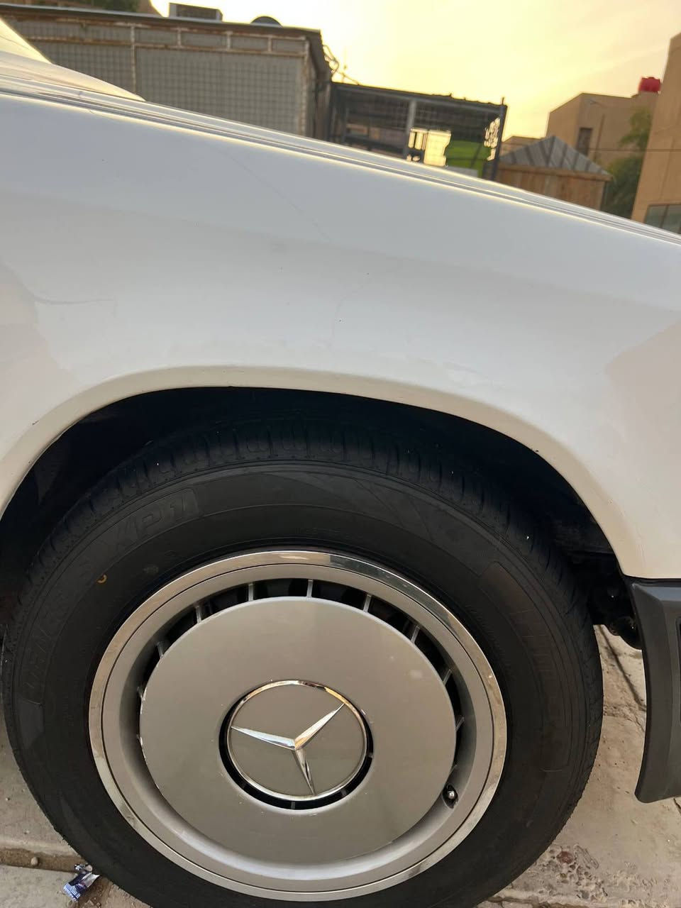 السلام عليكم
كفالة عامه 
1988
ضربه صبغ تبديل 
ماشيه 170الف 
الاستفسار اتصل ***********
