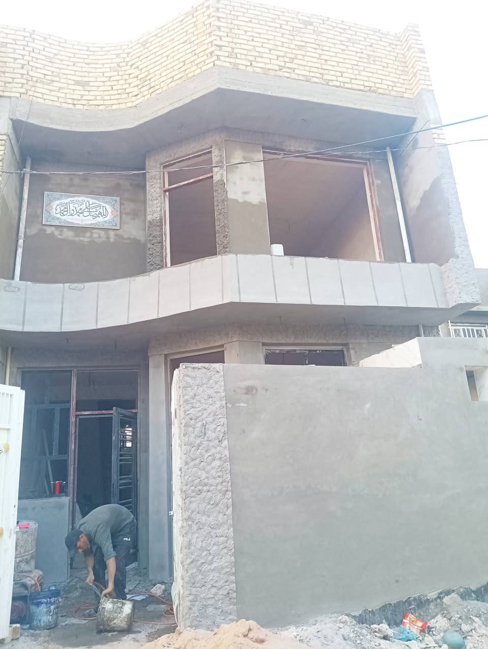 السلام عليكم مستعدون لبخ وديكور الجبسن بورد للمباني والدوائر والبيوت عمل هندسي درجه اولى تجي تشوف شغل ليعجبك عملنه بابل فقط ***********
