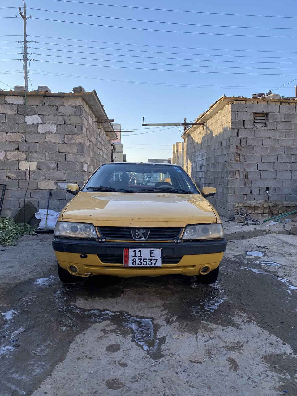 سلام عليكم سياره بيجو 405البيع رقم بغداد إنكليزي. بسمنه سنويه 2031هزه جديده سنويه جديده مكينه وكير وحداديه وتخم تاير جدد سياره مكفوله من الضربه والتبديل فقط جاملغ امامي مبدل فقط بدون دواخل سياره حلوه مرتبه ومال جناي دواخل جديده سياره احله من البل صوره كهربائيات كلها شغاله اشاير لد اصلي السعر 28وبيها مجال الشراي مكان كربلاء رقم الهاتف ***********/***********
